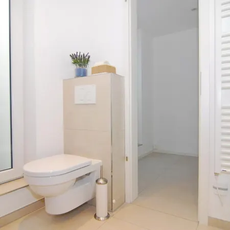 Semesterbostad Fischer Hues 33b