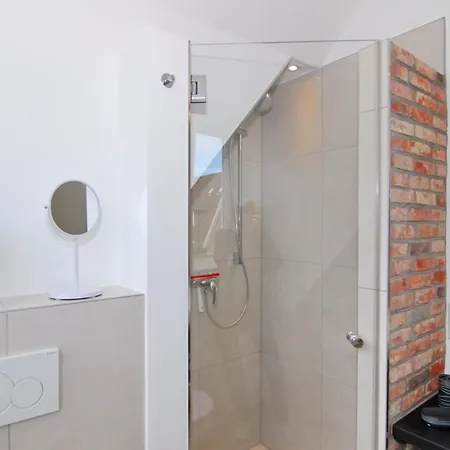 Fischer Hues 33b Semesterbostad *